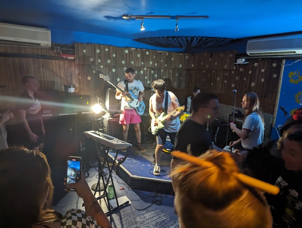 Otto's Shrunken Head Tiki Bar