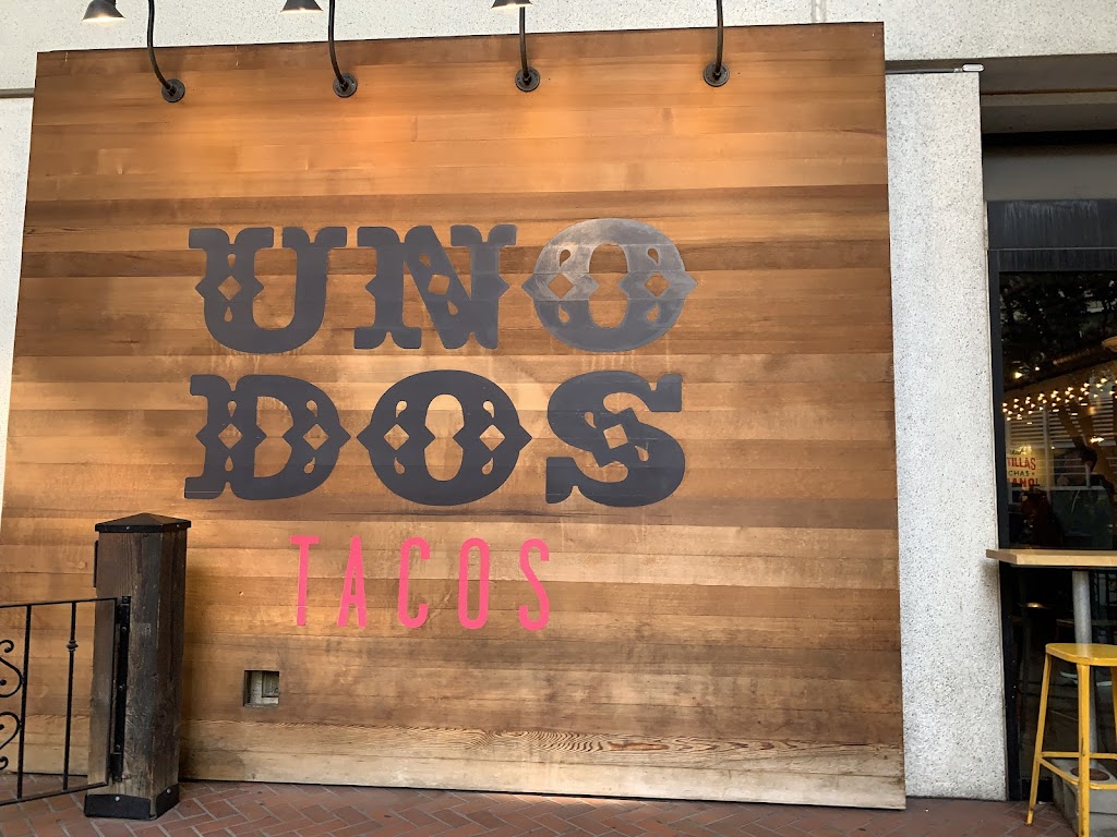 Uno dos tacos