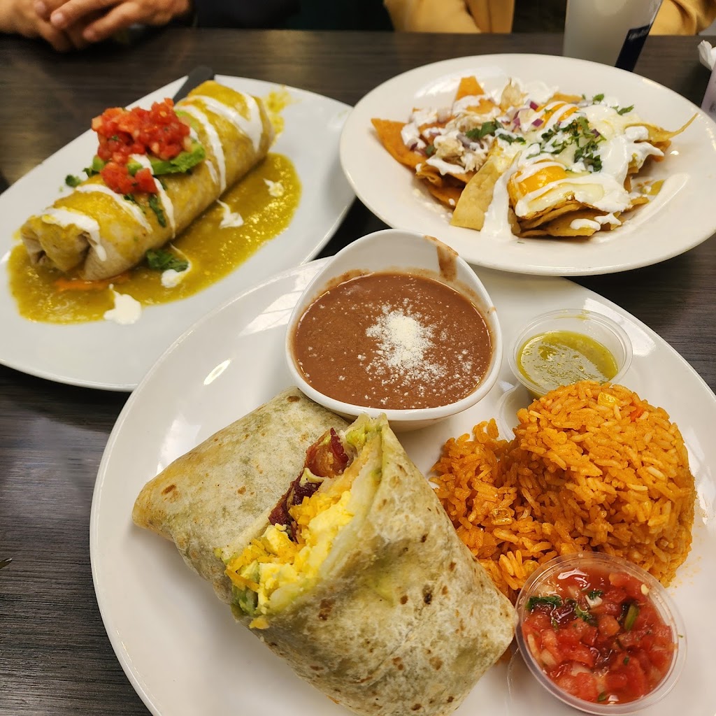 Broken Yolk Cafe, Buena Park, CA