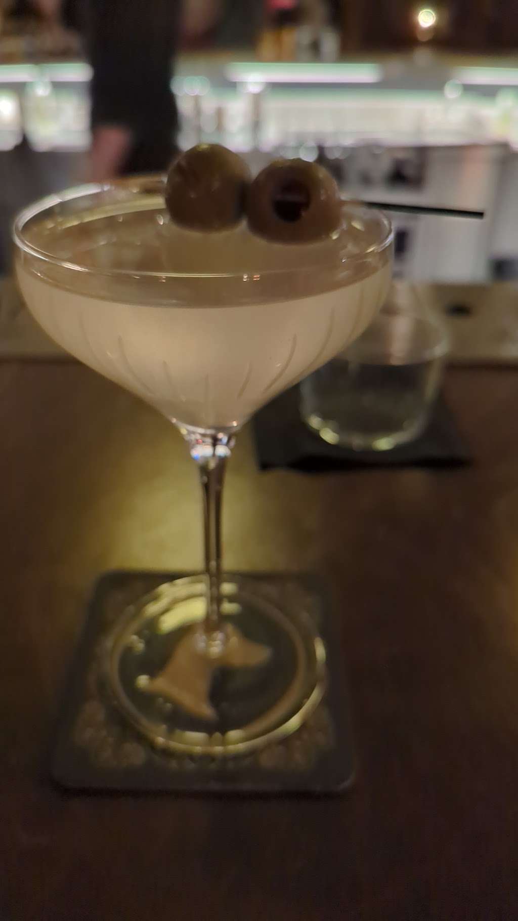 Doberman Bar