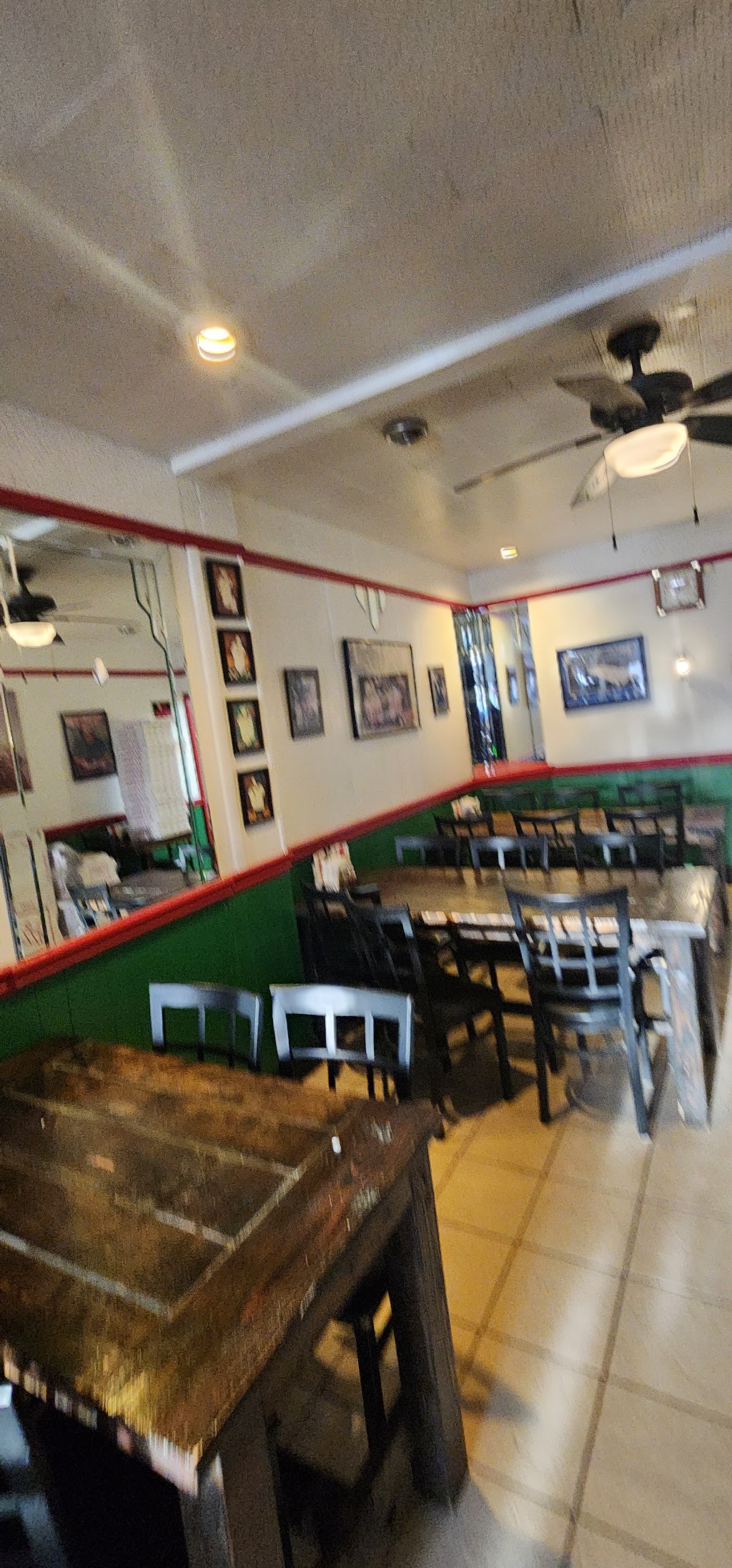Mineo's South Pizzaria