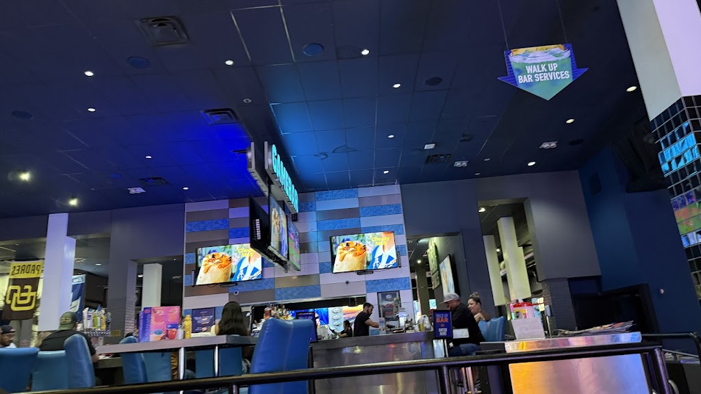 Dave & Buster's