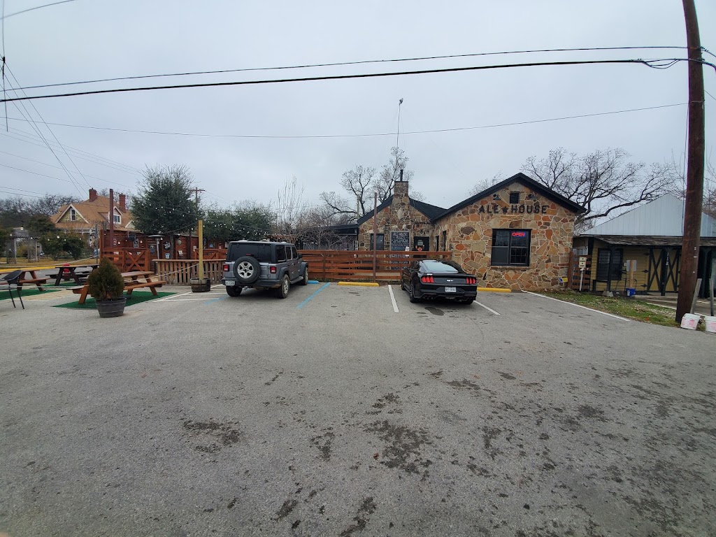Antebellum Ale House, Weatherford, TX