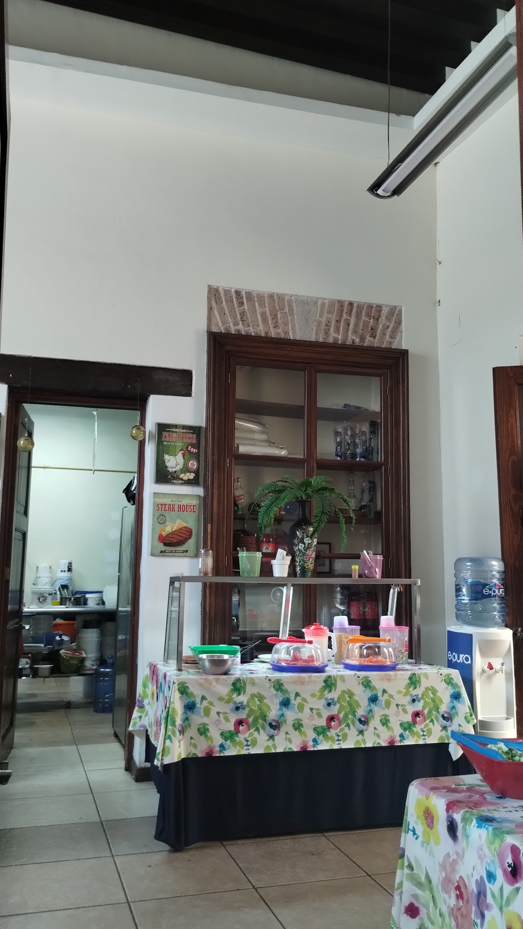 Arco 33 Buffet