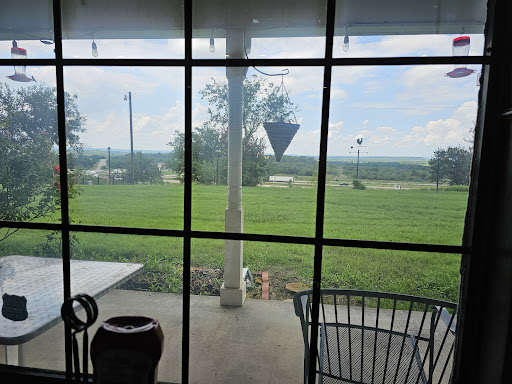 New York Hill Restaurant