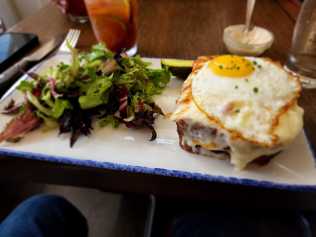 Simeon's American Bistro