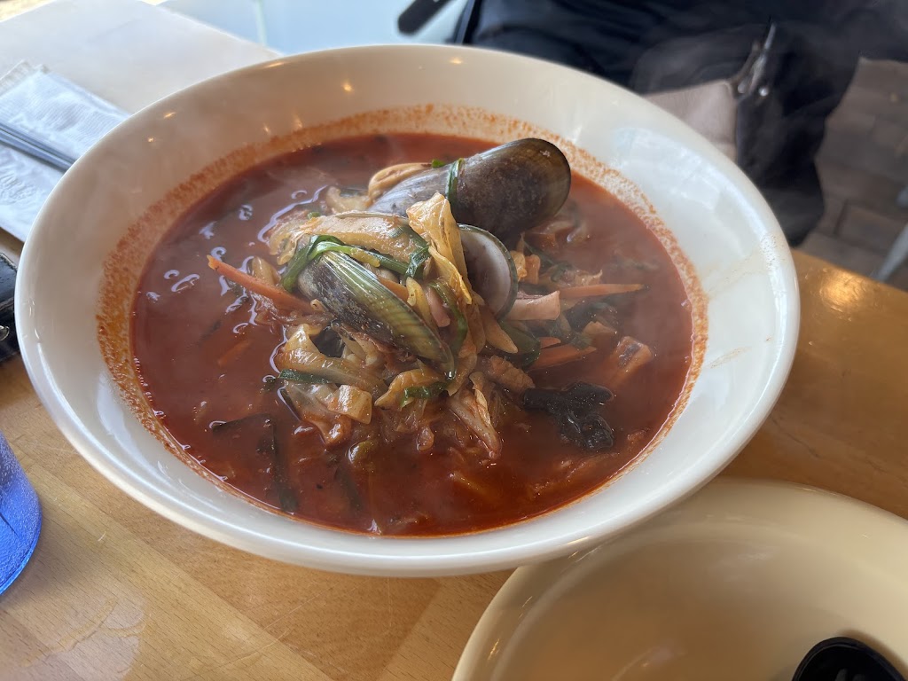 Paik's Noodle
