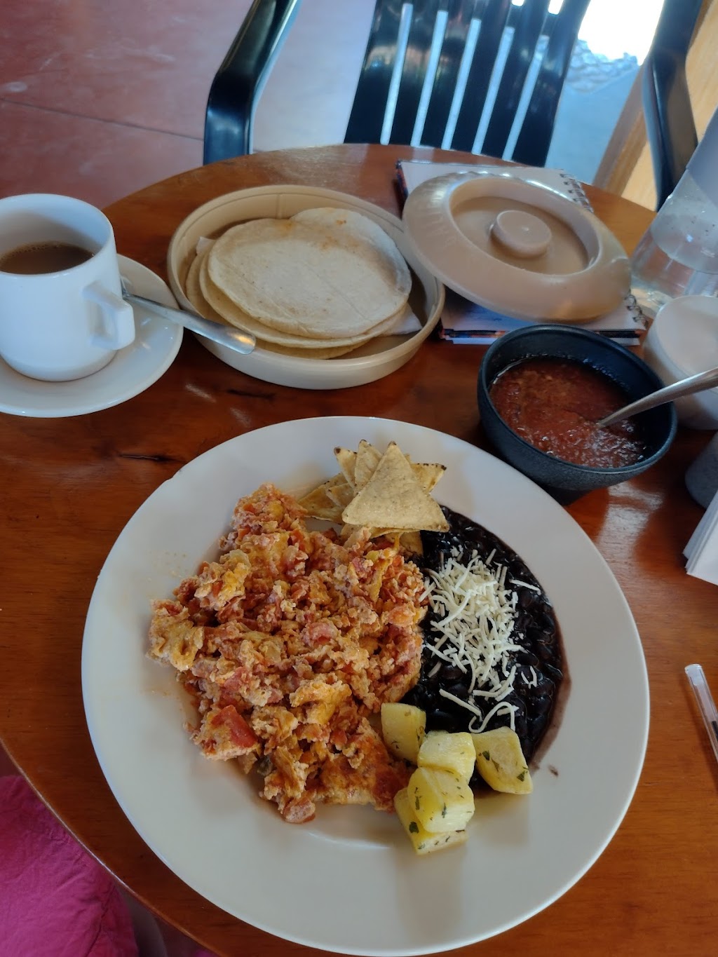 Dan's Café Deluxe