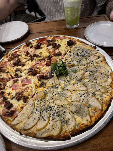 La Plazuela Pizzería - Bar, Santa Fe de Antioquia