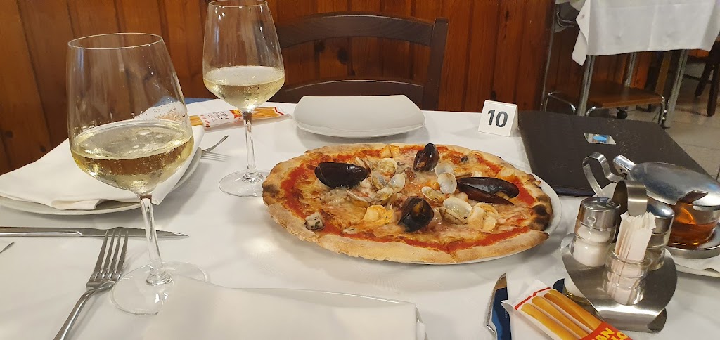 al Pesce Vela, Albese con Cassano