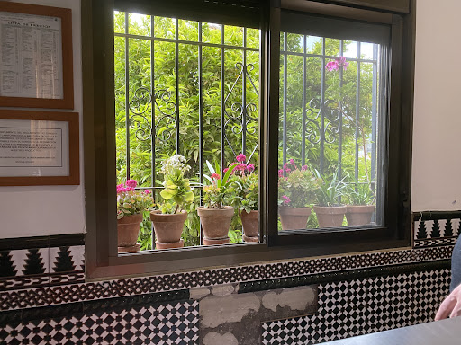 Restaurante/Bar "La Parrila"