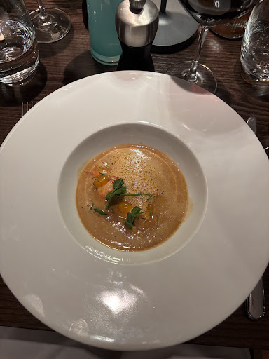 Vox Restaurant & Bar