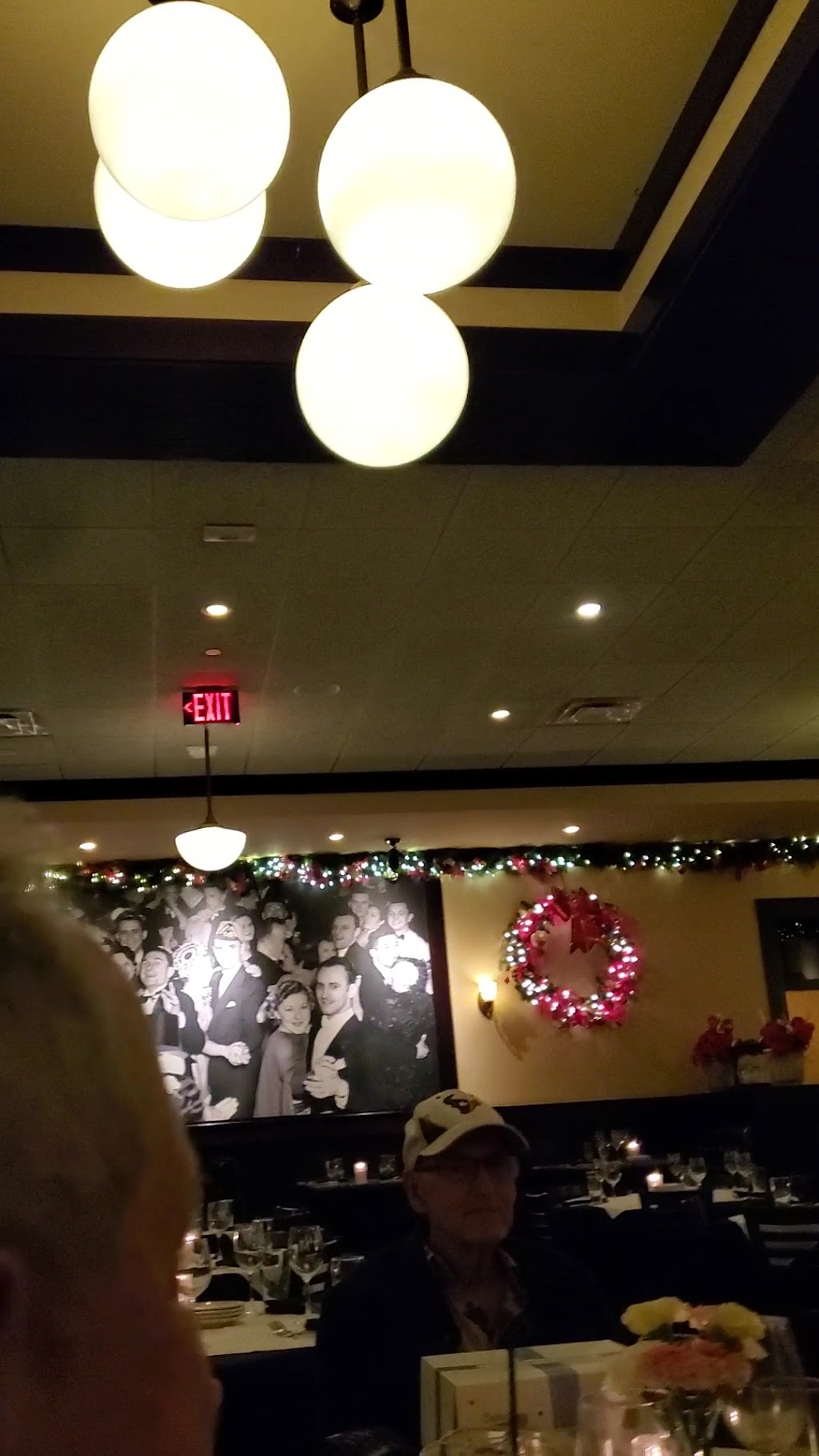 Maggiano's Little Italy, Webster, TX