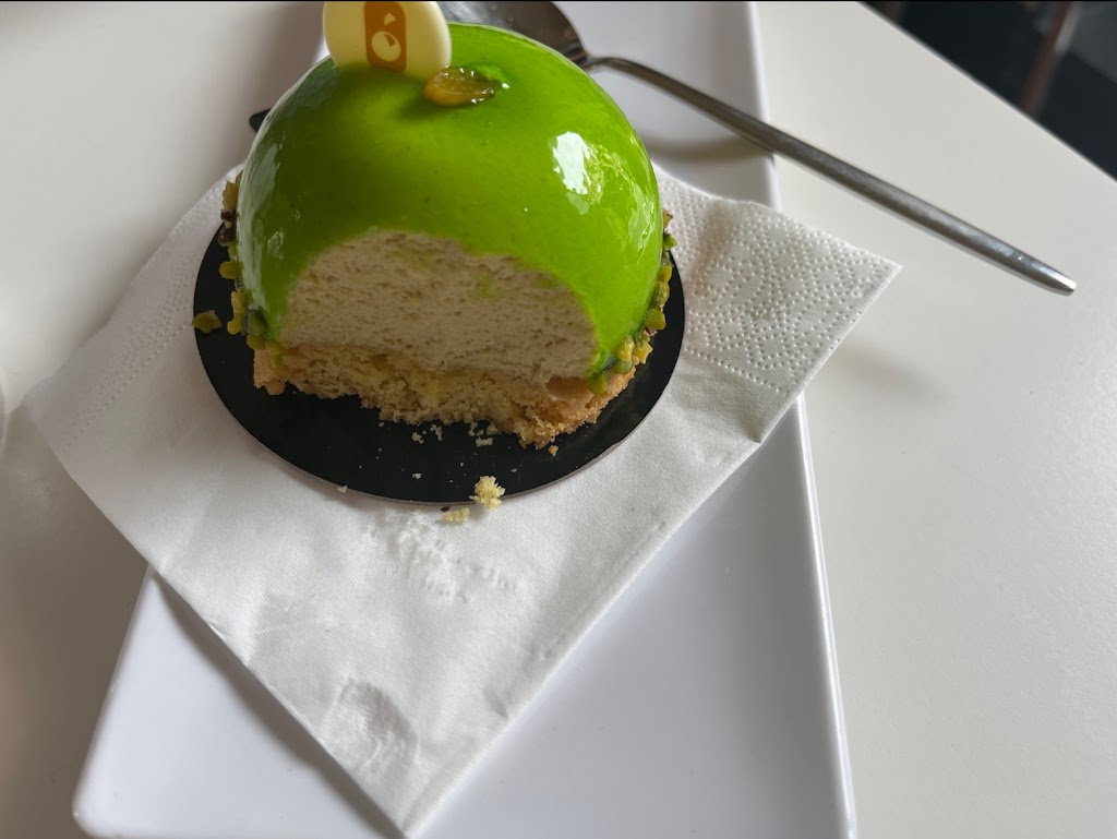 Douce Pâtisserie Café