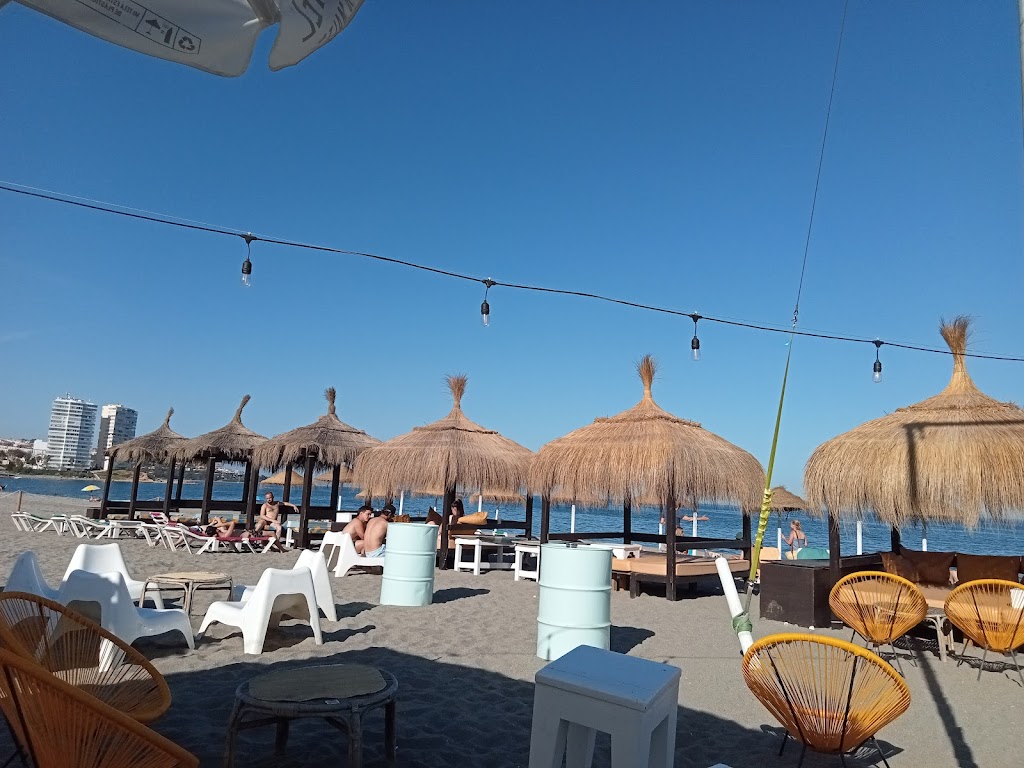 Bahía Limón, Torreguadiaro