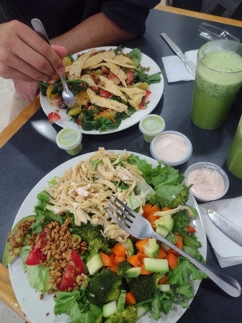 TANITZMARA COMA SANO