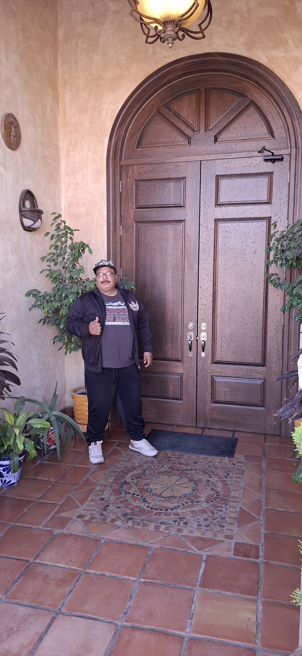 Mr. Sayo Asadero, Ciudad Acuña