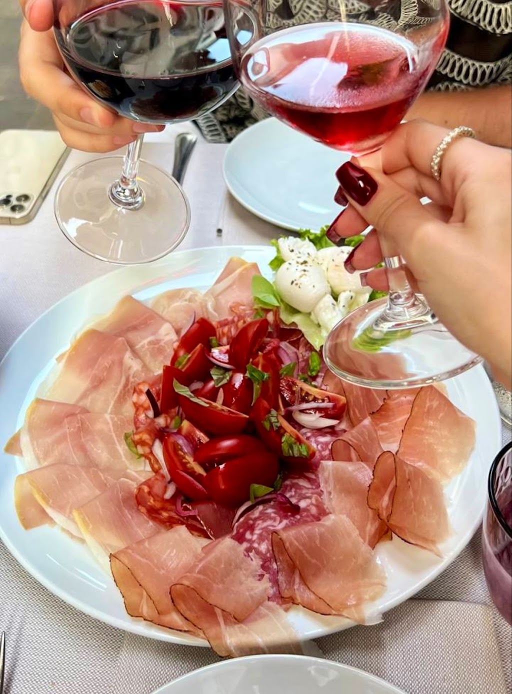 La Taverna, Gardone Riviera