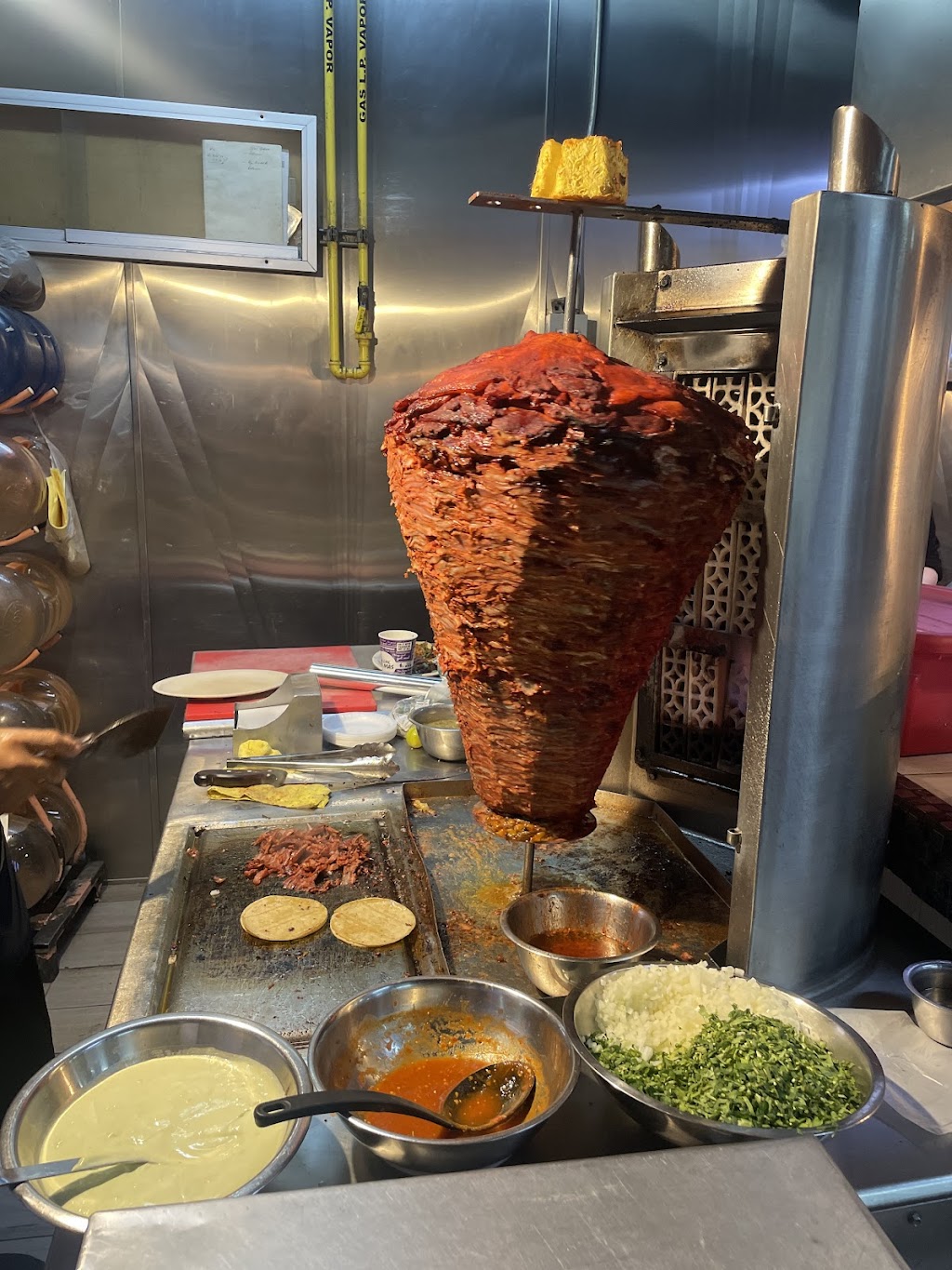 Tacos El Chino, Tomás Aquino