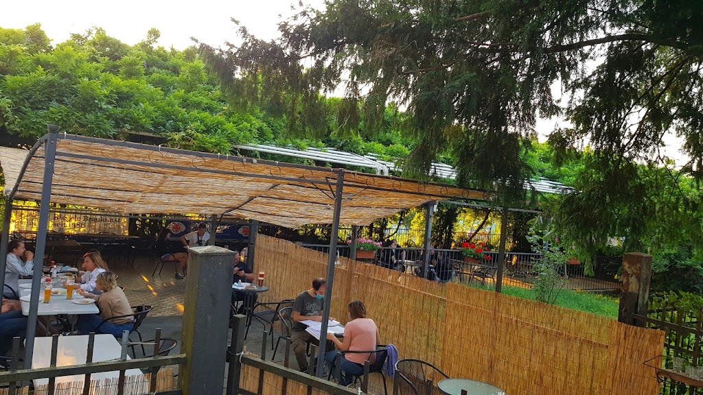 Ketty's Bar