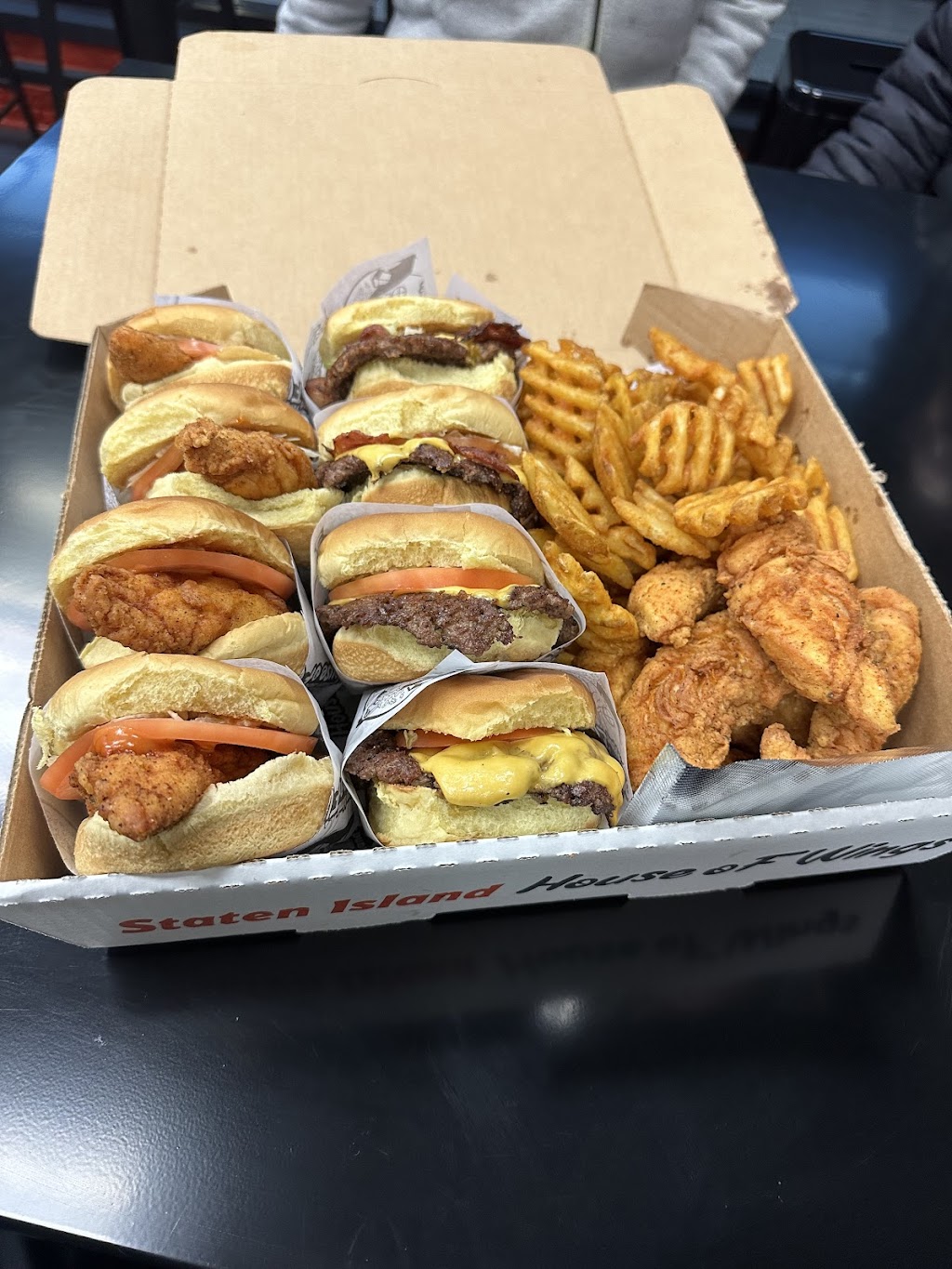 Wing & Burger
