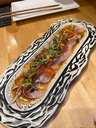 Sushi y Tapas