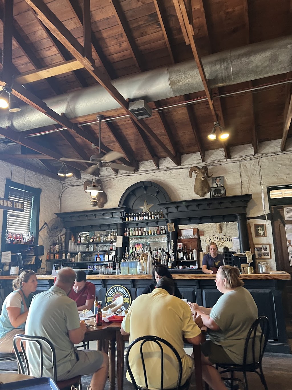 Hondo's On Main