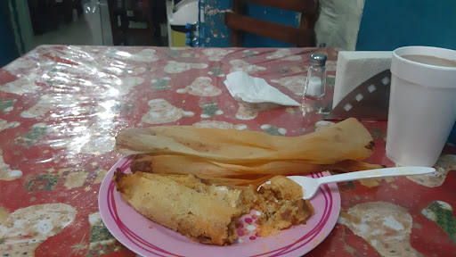 Tamales La Cruz