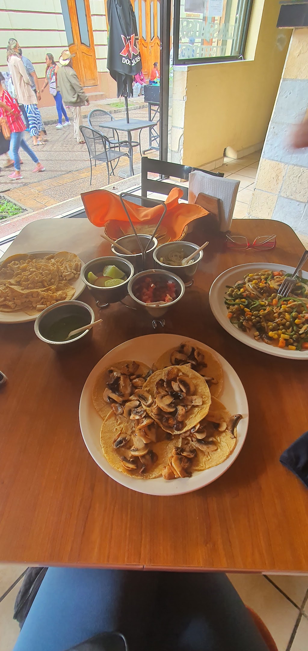 Restaurante La Salsa Verde