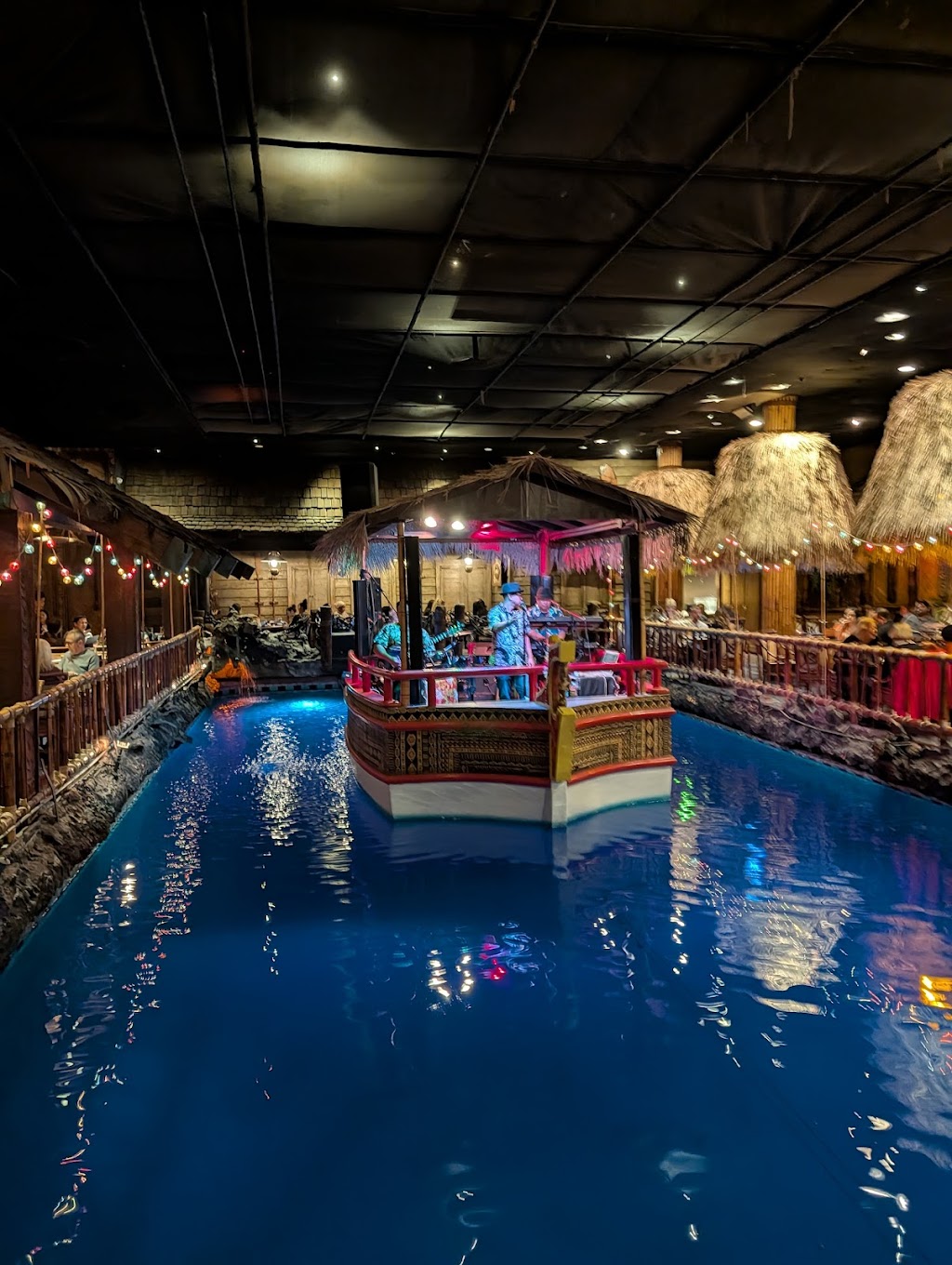 Tonga Room & Hurricane Bar