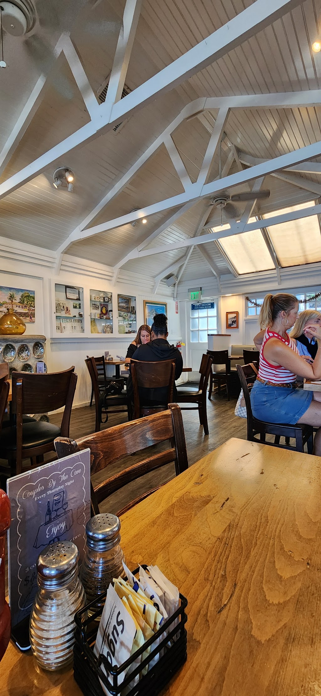 Brockton Villa Restaurant