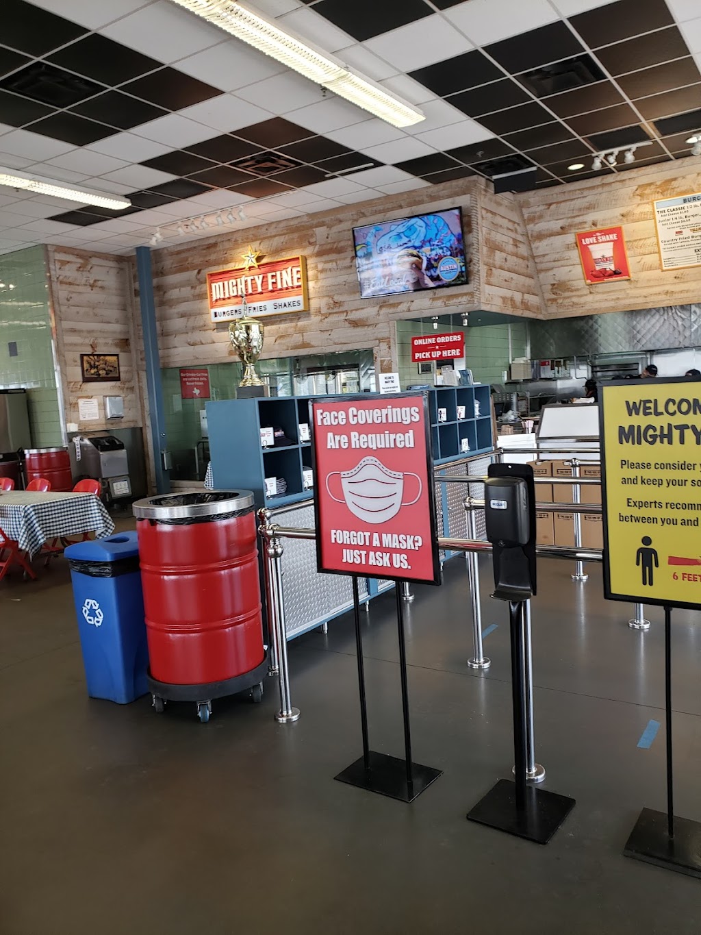 Mighty Fine Burgers