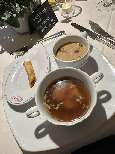 Country Hotel and Inn Polster