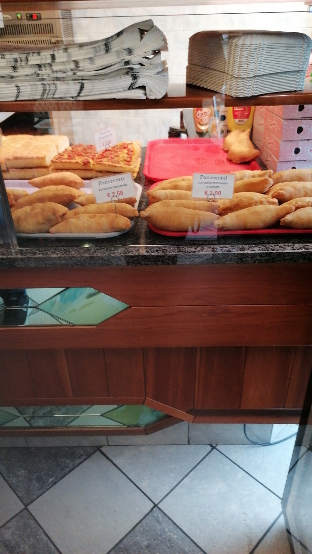 Food House, Buccinasco