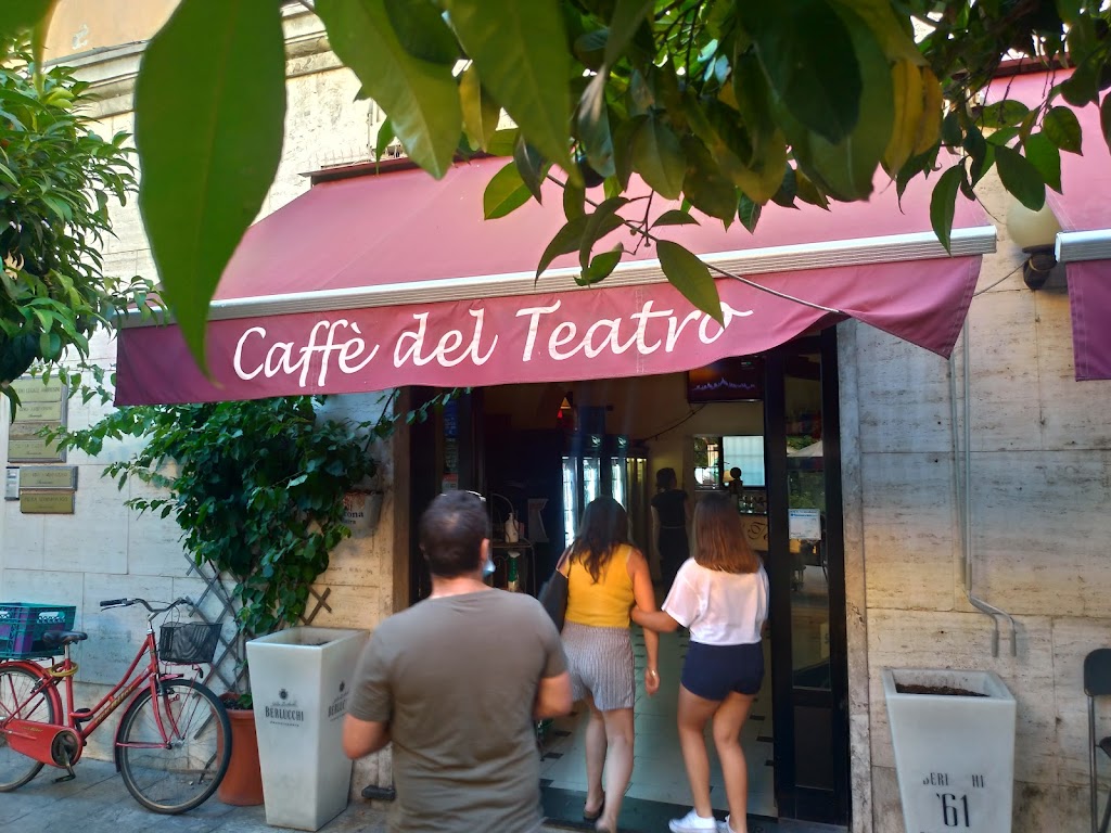 Caffe' Del Teatro