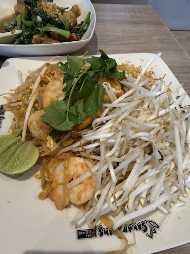 Sanamluang Thai Cuisine