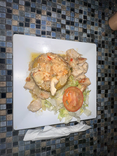 Ikakos