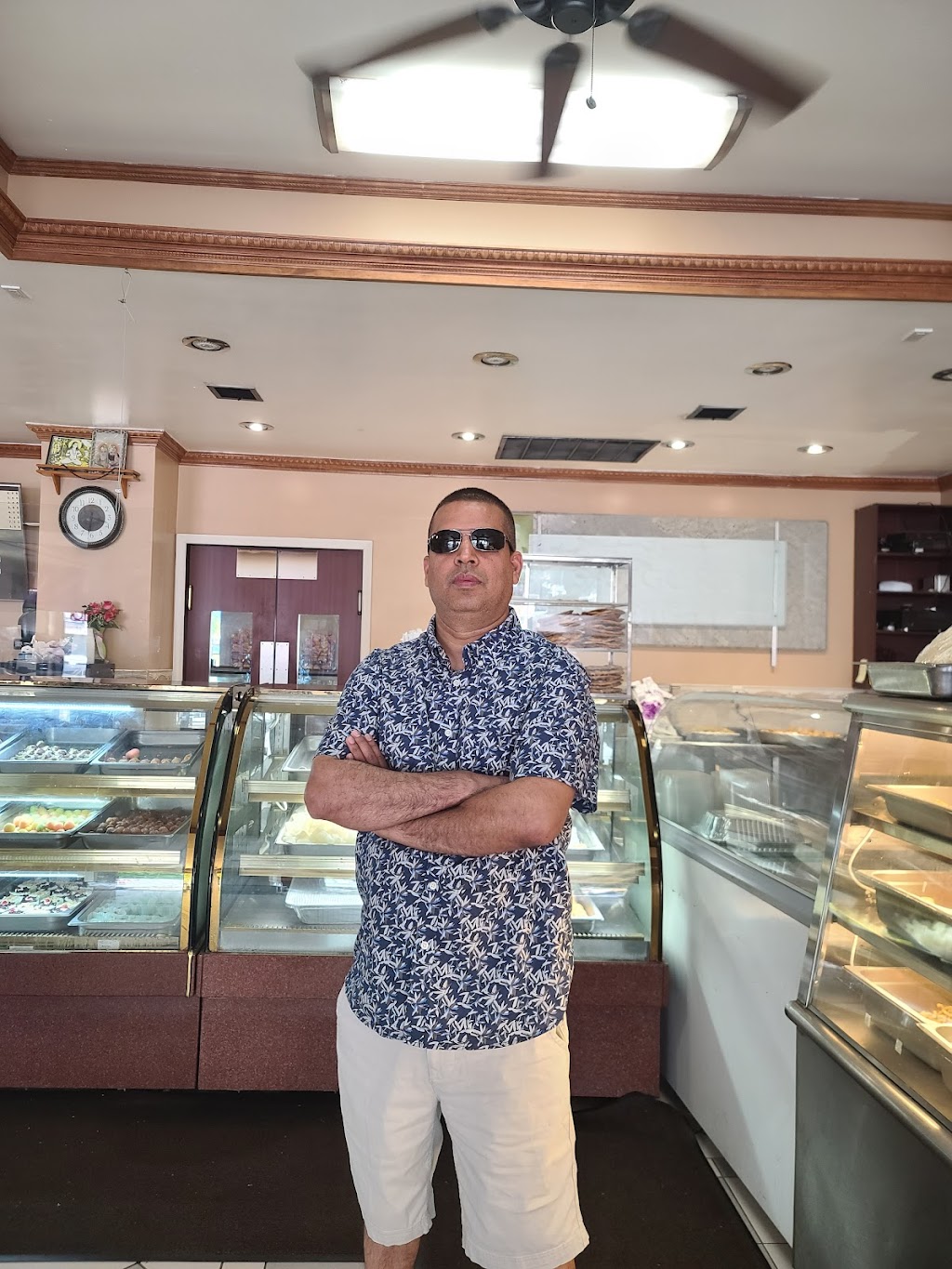 Satguru Sweets & Catering