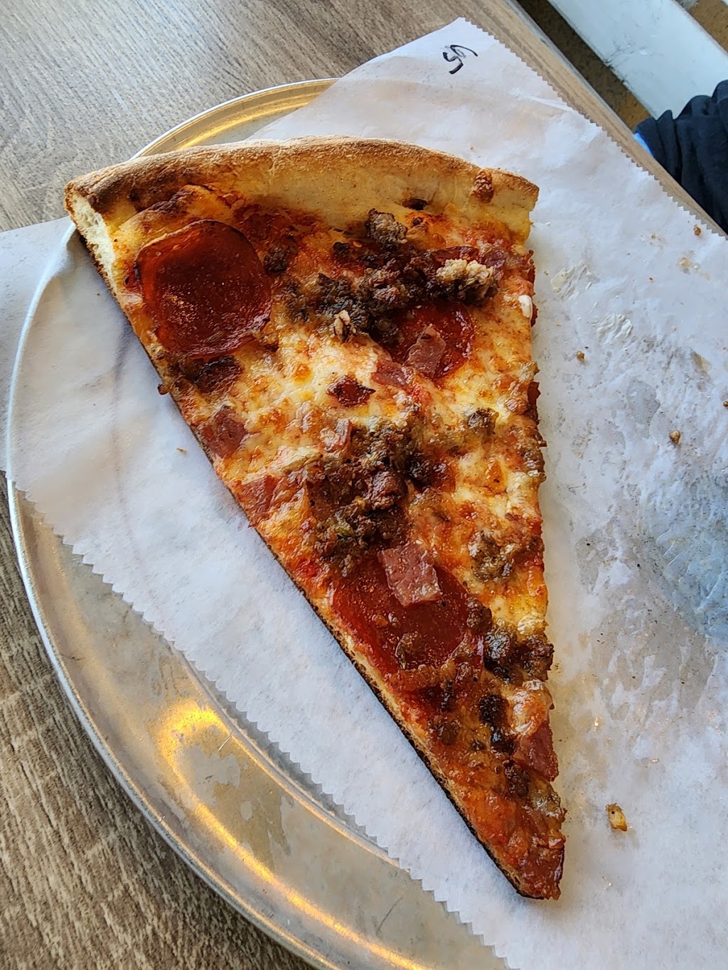 best pizza and brew, Vista, CA