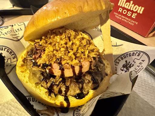 TROPICANA - Burgers Gourmet ▪︎ Frankfurts ▪︎ Focaccias ▪︎ Pulleds ▪︎