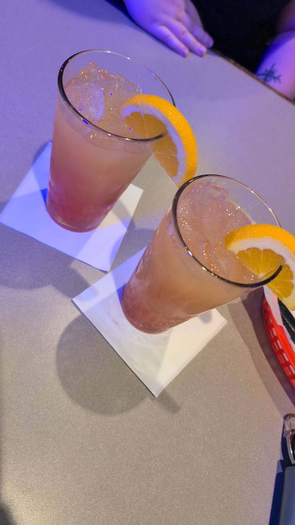 Pluckers Wing Bar