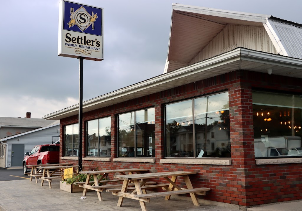 Settler's Restaurant, Batavia, NY