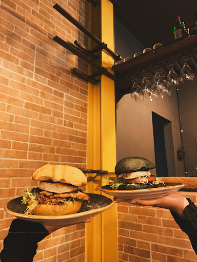 Burger Street, Manacor