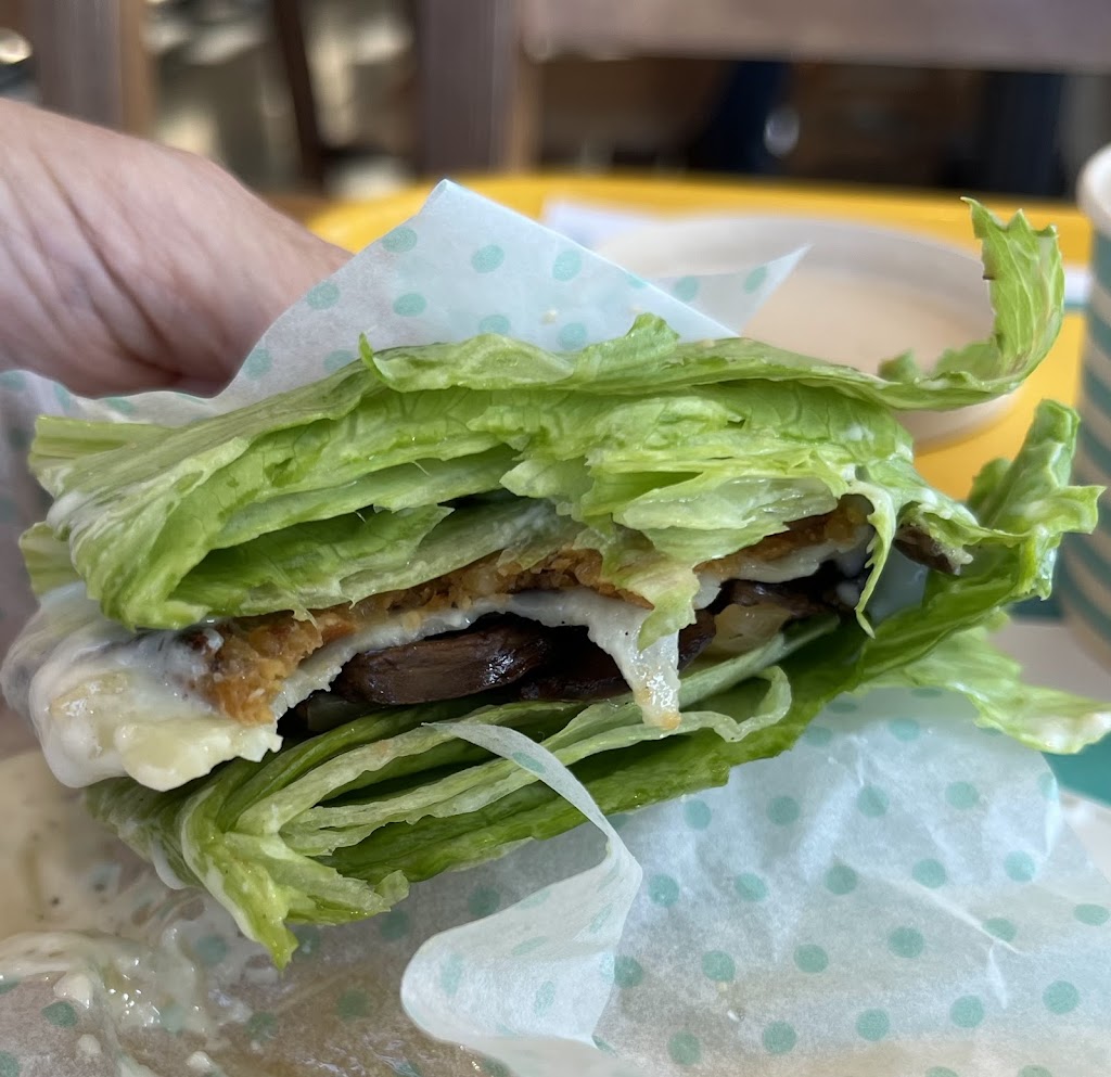 Amy's Drive Thru, Rohnert Park, CA