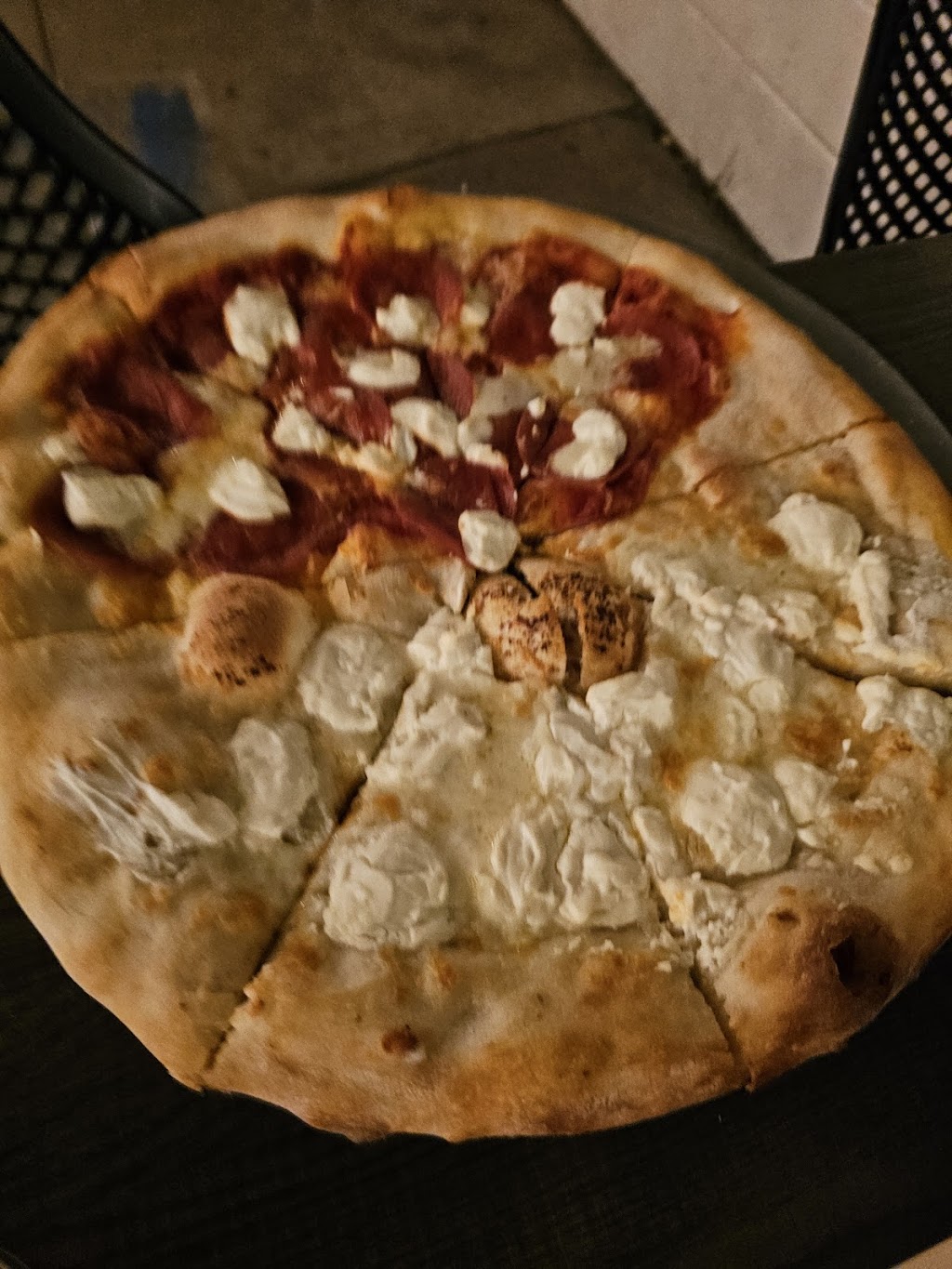 Naked Pizza