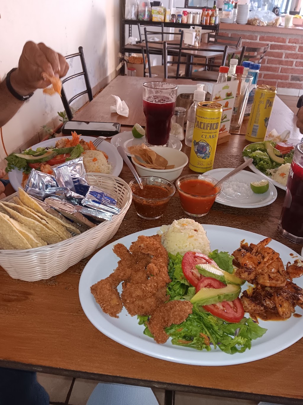 EL BUEN SAZON RESTAURANT