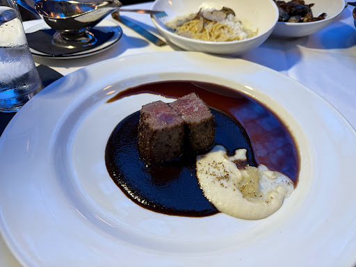 Blü Prime Steakhouse