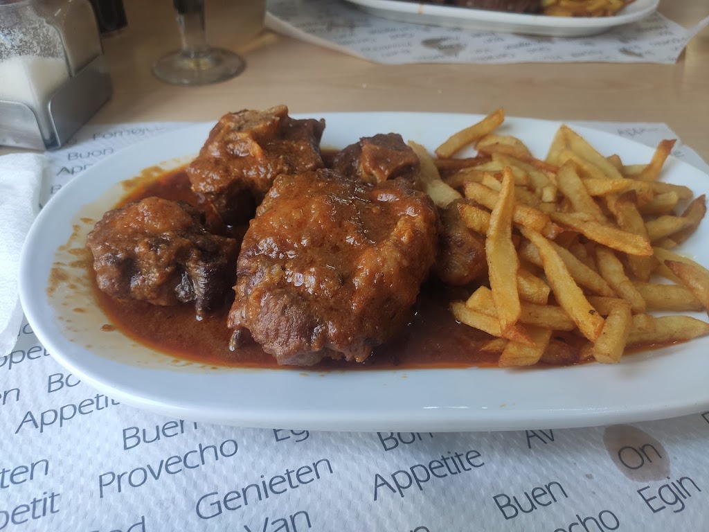 Los Faroles, Molins de Rei