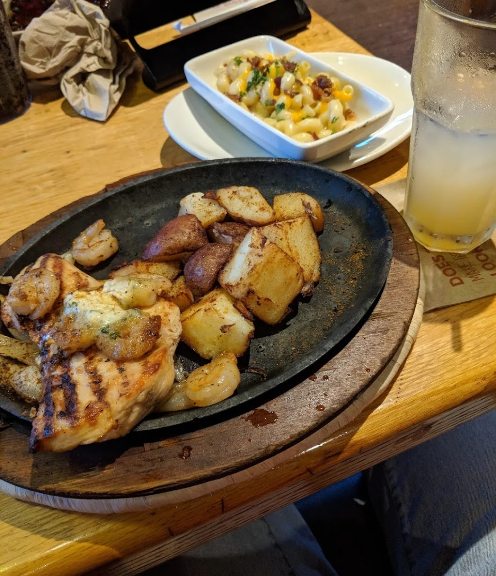 Applebee's, Elmont, NY