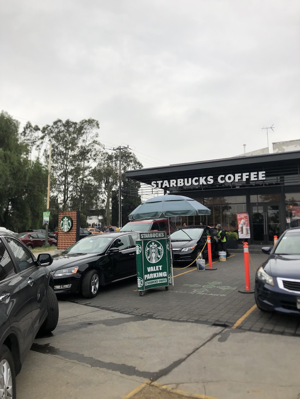 Starbucks Centro cívico